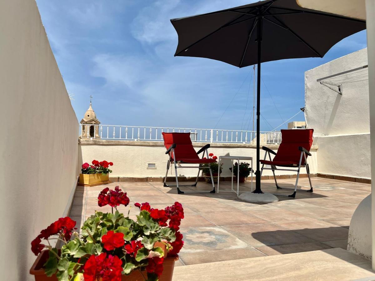 The Knight - Historical Terraced House Overlooking The Central Square Birgu Exterior photo