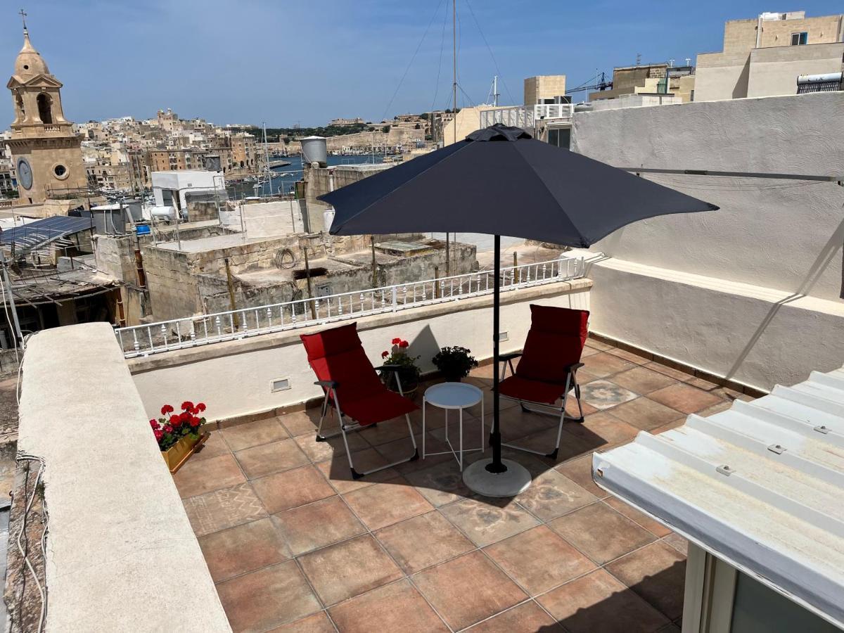 The Knight - Historical Terraced House Overlooking The Central Square Birgu Exterior photo